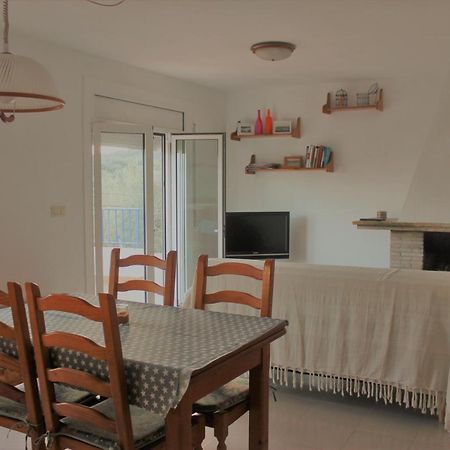 Apartament Amb Terrassa I Parking Llanca Exterior photo